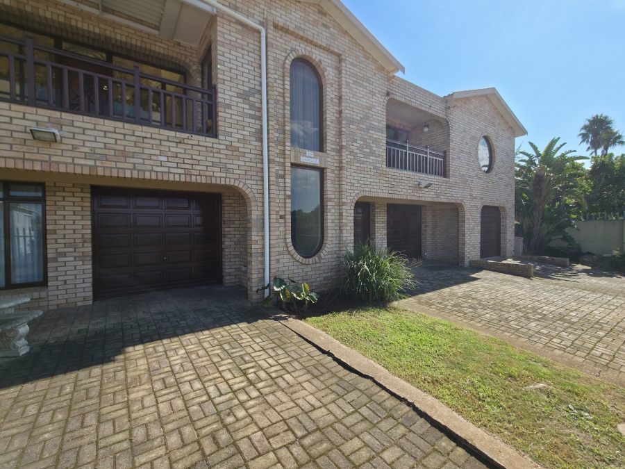 9 Bedroom Property for Sale in Noorsekloof Eastern Cape